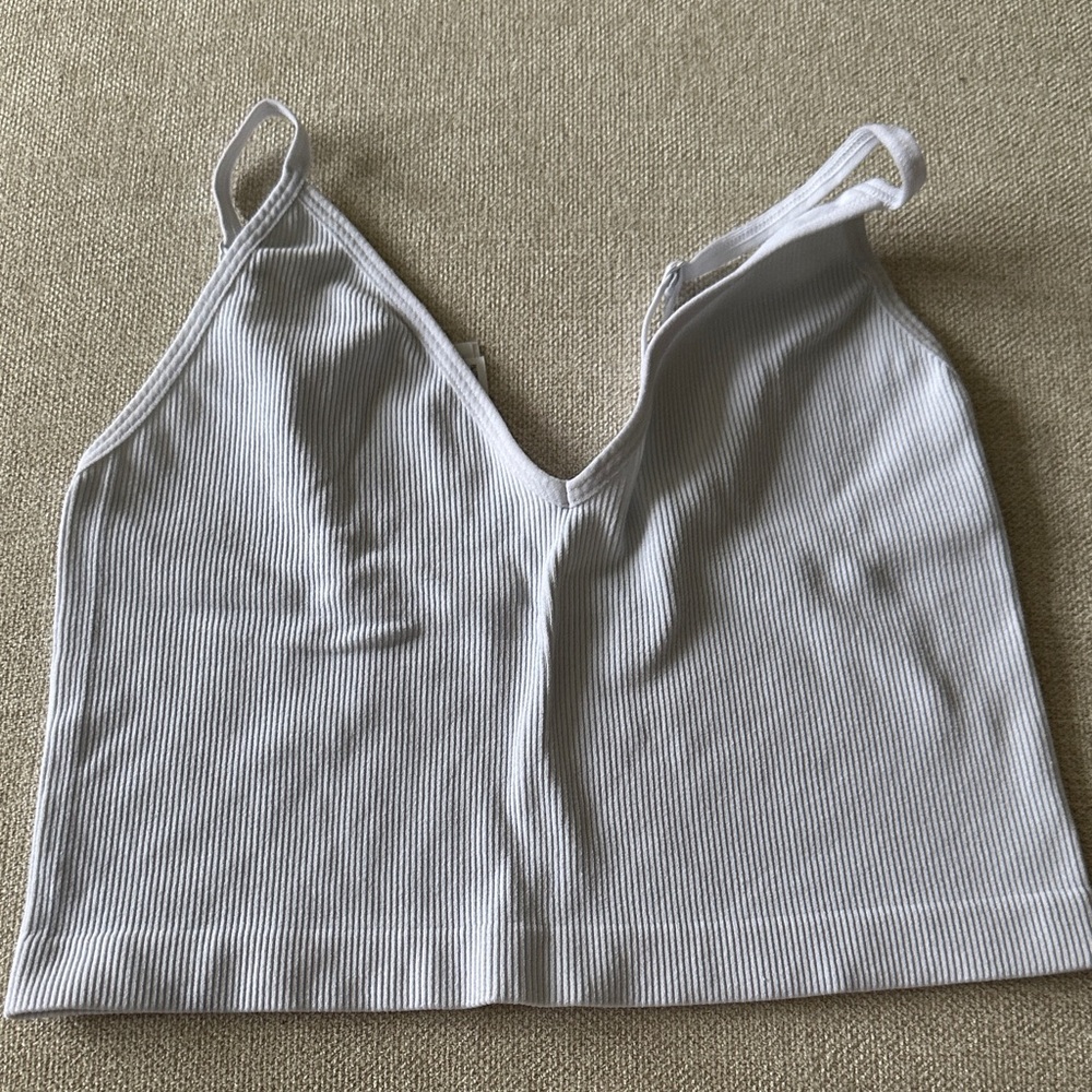 Forever 21 White Ribbed Crop Top